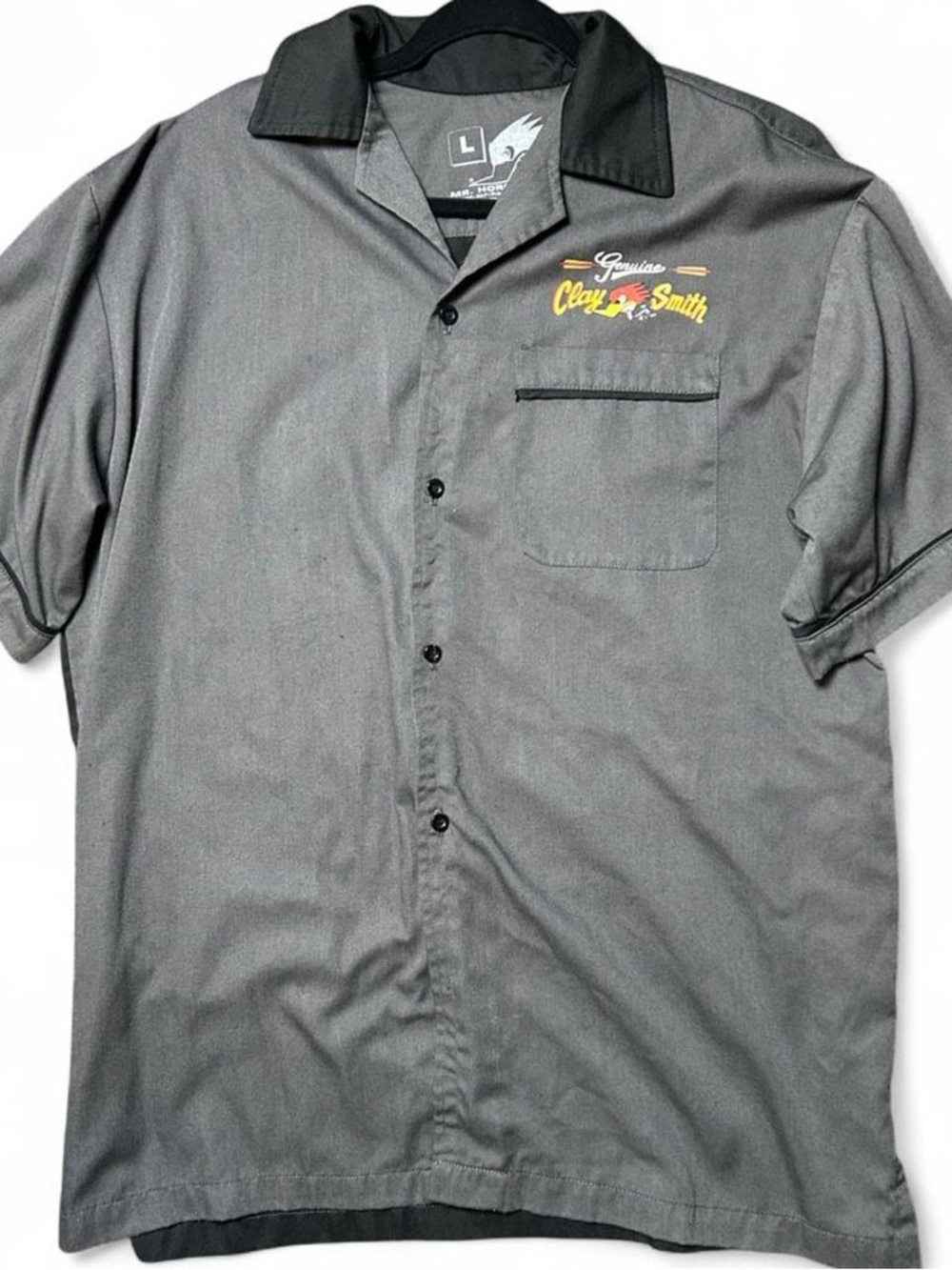 Clay Smith Cams vintage button-up Mr. Horsepower shirt in black & grey 🔥
Size: L
